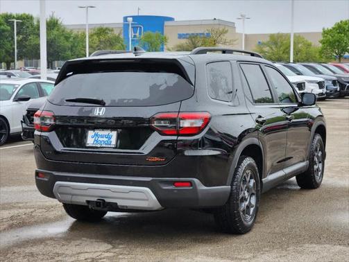 2025 Honda Pilot TrailSport
