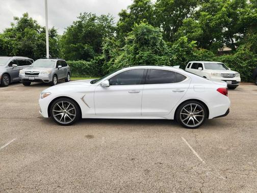 Casablanca White 2019 Genesis G70 2.0T Advanced