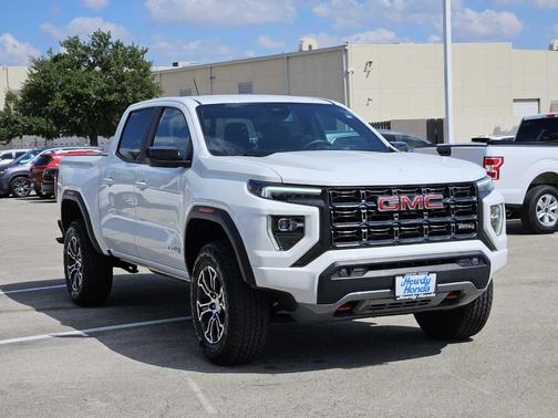 2024 GMC Canyon AT4