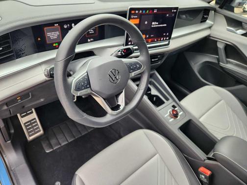 Monterey Blue Pearl 2025 Volkswagen Tiguan 2.0T SE R-Line Black