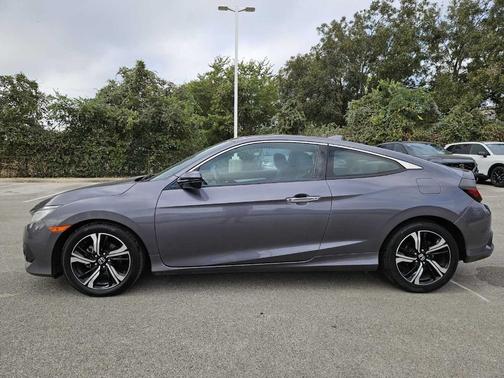 2016 Honda Civic Touring