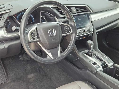 2016 Honda Civic Touring