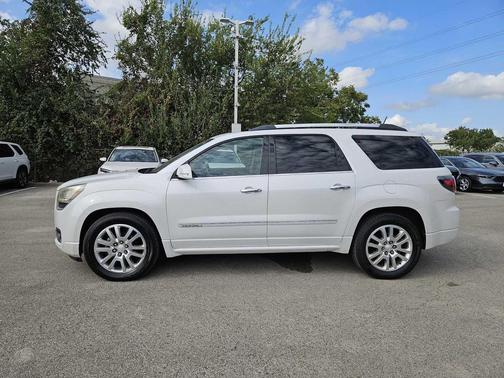 2016 GMC Acadia Denali