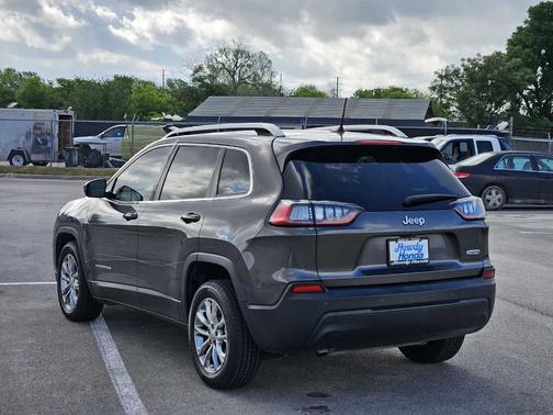 Granite Crystal Clearcoat Metallic 2020 Jeep Cherokee Latitude Plus