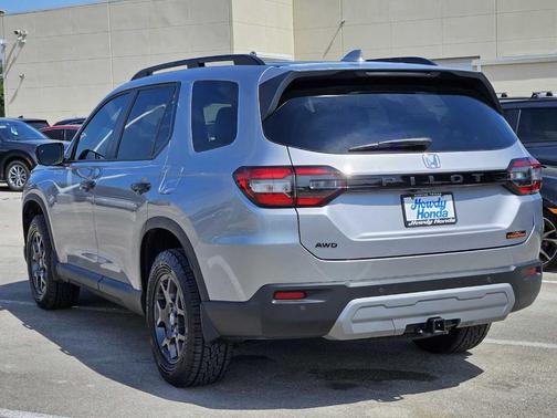 2025 Honda Pilot TrailSport
