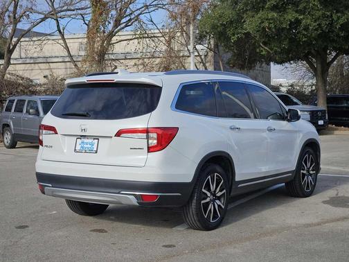 2020 Honda Pilot Touring 7-Passenger