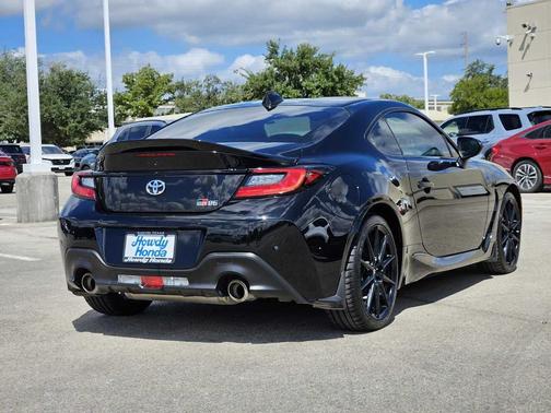 2023 Toyota GR86 Premium