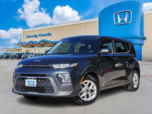 2022 Kia Soul LX
