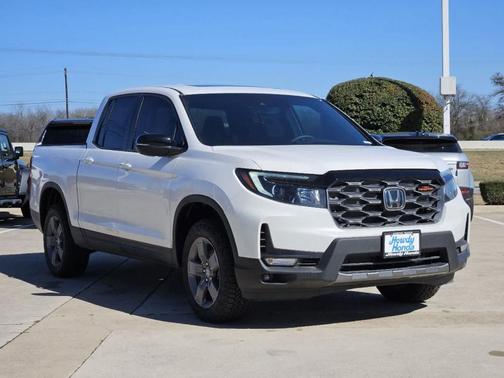 Platinum White Pearl 2026 Honda Ridgeline TrailSport