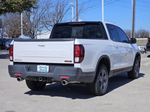 Platinum White Pearl 2026 Honda Ridgeline TrailSport