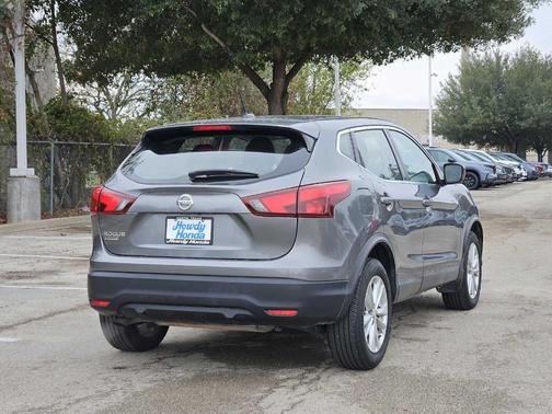 2018 Nissan Rogue Sport S