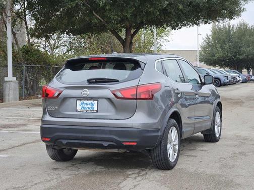 2018 Nissan Rogue Sport S