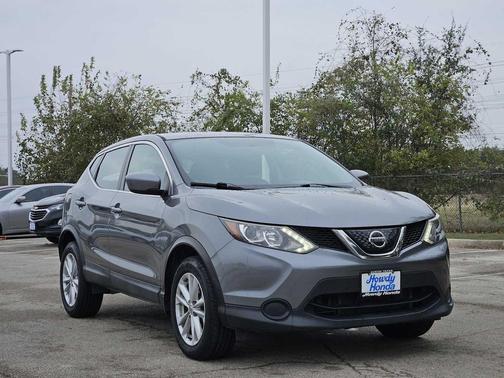 2018 Nissan Rogue Sport S