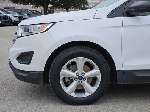 2015 Ford Edge SE