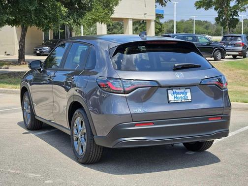 2026 Honda HR-V LX