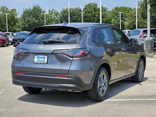 2026 Honda HR-V LX