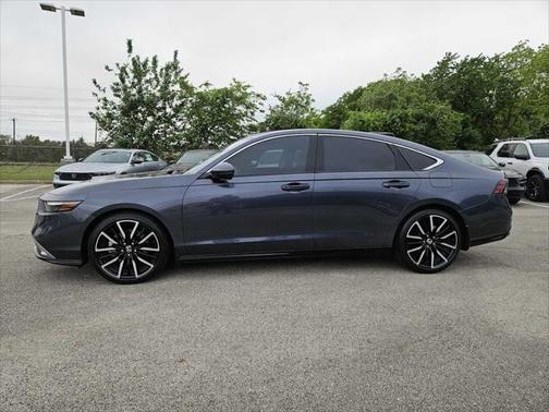 2023 Honda Accord Hybrid Touring
