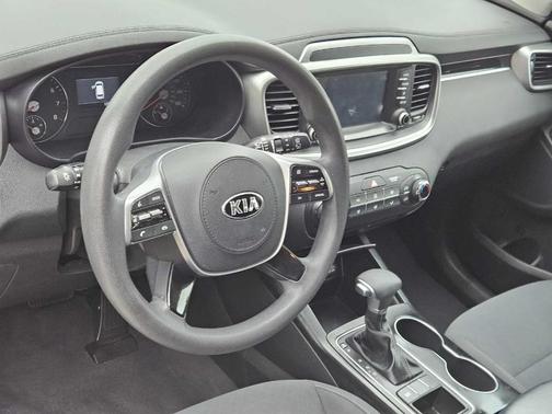 2019 Kia Sorento L