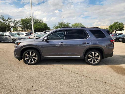 Modern Steel Metallic 2024 Honda Pilot Touring