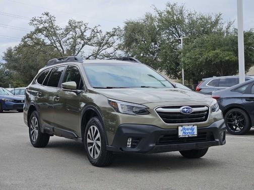 2022 Subaru Outback Premium