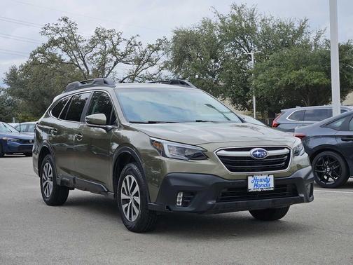 2022 Subaru Outback Premium