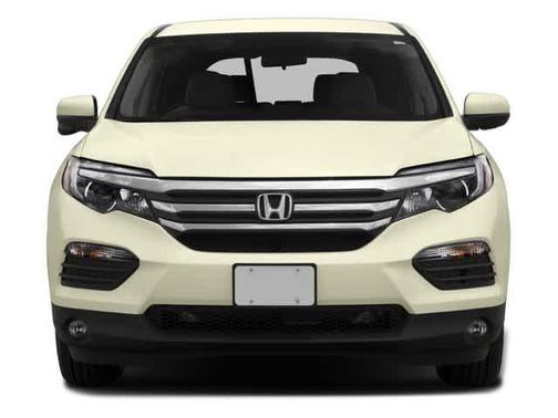 White 2016 Honda Pilot EX
