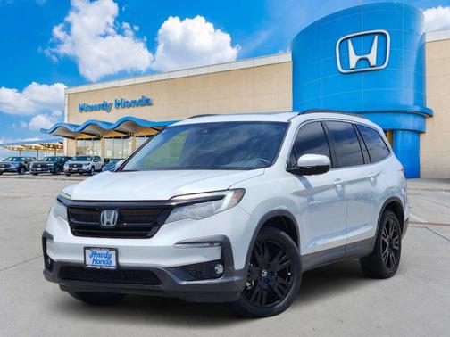 Platinum White Pearl 2021 Honda Pilot Special Edition
