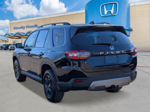 2026 Honda Pilot TrailSport