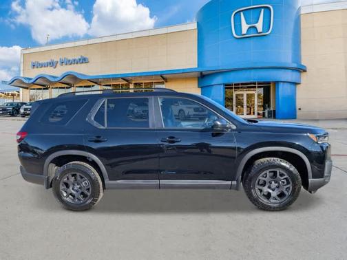 2026 Honda Pilot TrailSport