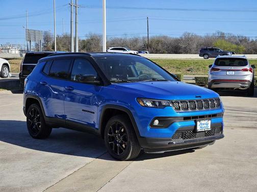 2024 Jeep Compass Latitude