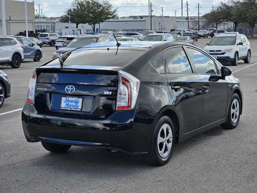 2013 Toyota Prius One
