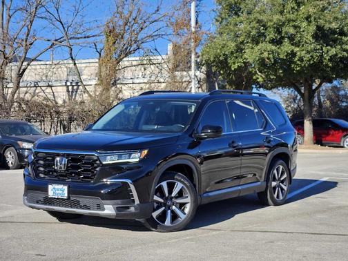 2023 Honda Pilot Elite