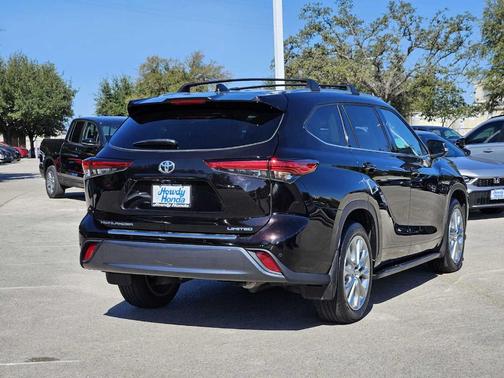 2021 Toyota Highlander Limited