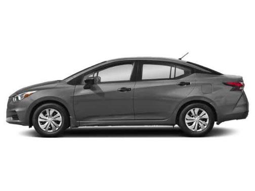 Super Black 2021 Nissan Versa 1.6 SV