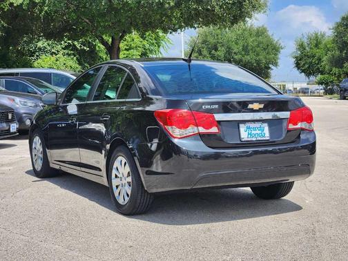 Black Granite Metallic 2011 Chevrolet Cruze LS