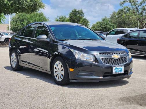 Black Granite Metallic 2011 Chevrolet Cruze LS