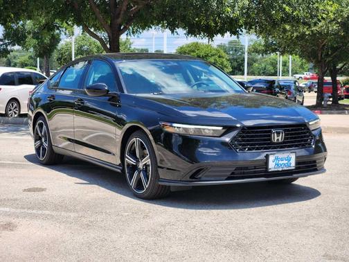 Crystal Black Pearl 2026 Honda Accord SE