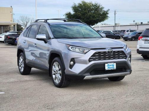 2019 Toyota RAV4 Limited