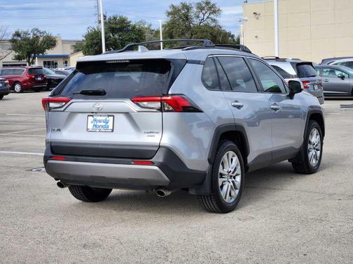 2019 Toyota RAV4 Limited