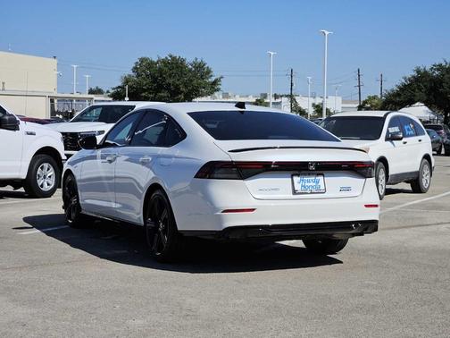 2025 Honda Accord Hybrid Sport-L