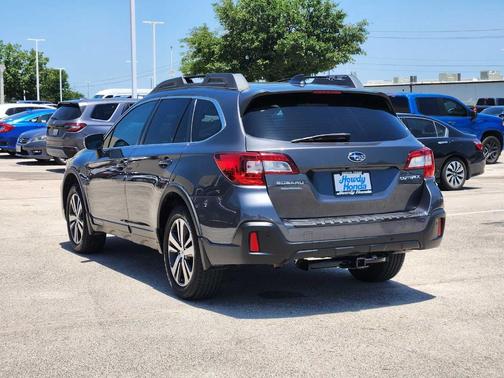 Magnetite Gray Metallic 2018 Subaru Outback 2.5i Limited