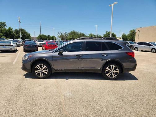 Magnetite Gray Metallic 2018 Subaru Outback 2.5i Limited