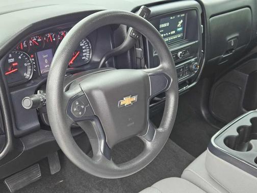 2018 Chevrolet Silverado 1500 Custom