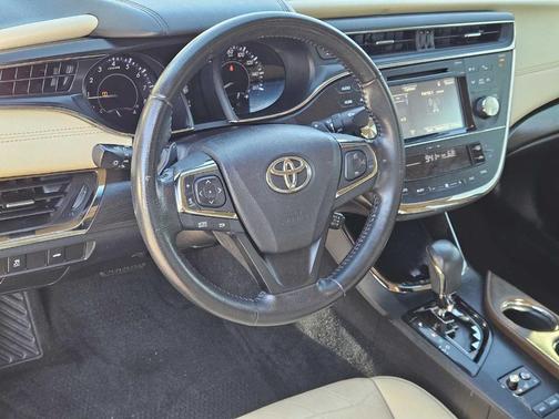 2016 Toyota Avalon XLE