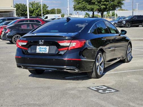 2018 Honda Accord Touring 2.0T