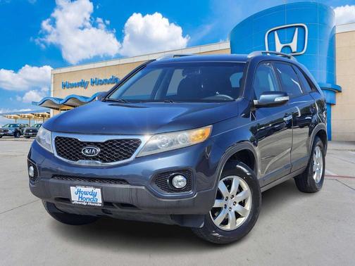 2011 Kia Sorento LX
