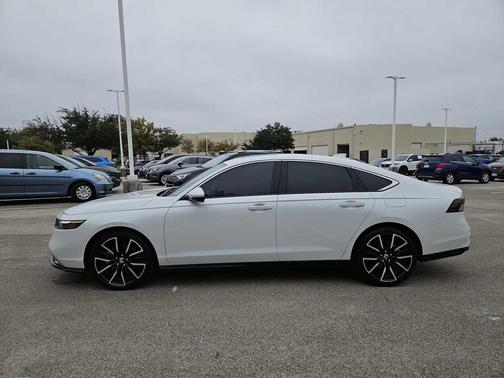 2024 Honda Accord Hybrid Touring