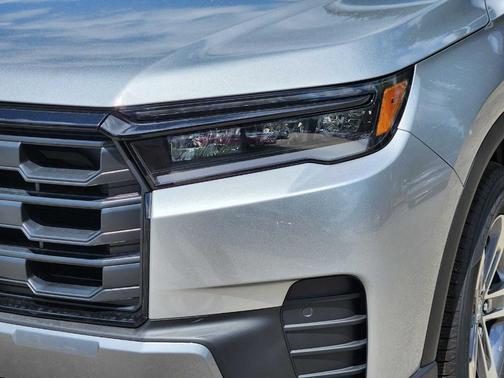 Solar Silver Metallic 2026 Honda Pilot EX-L