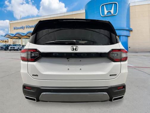 Platinum White Pearl 2026 Honda Pilot Touring