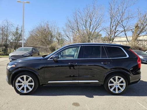 2019 Volvo XC90 T6 Inscription